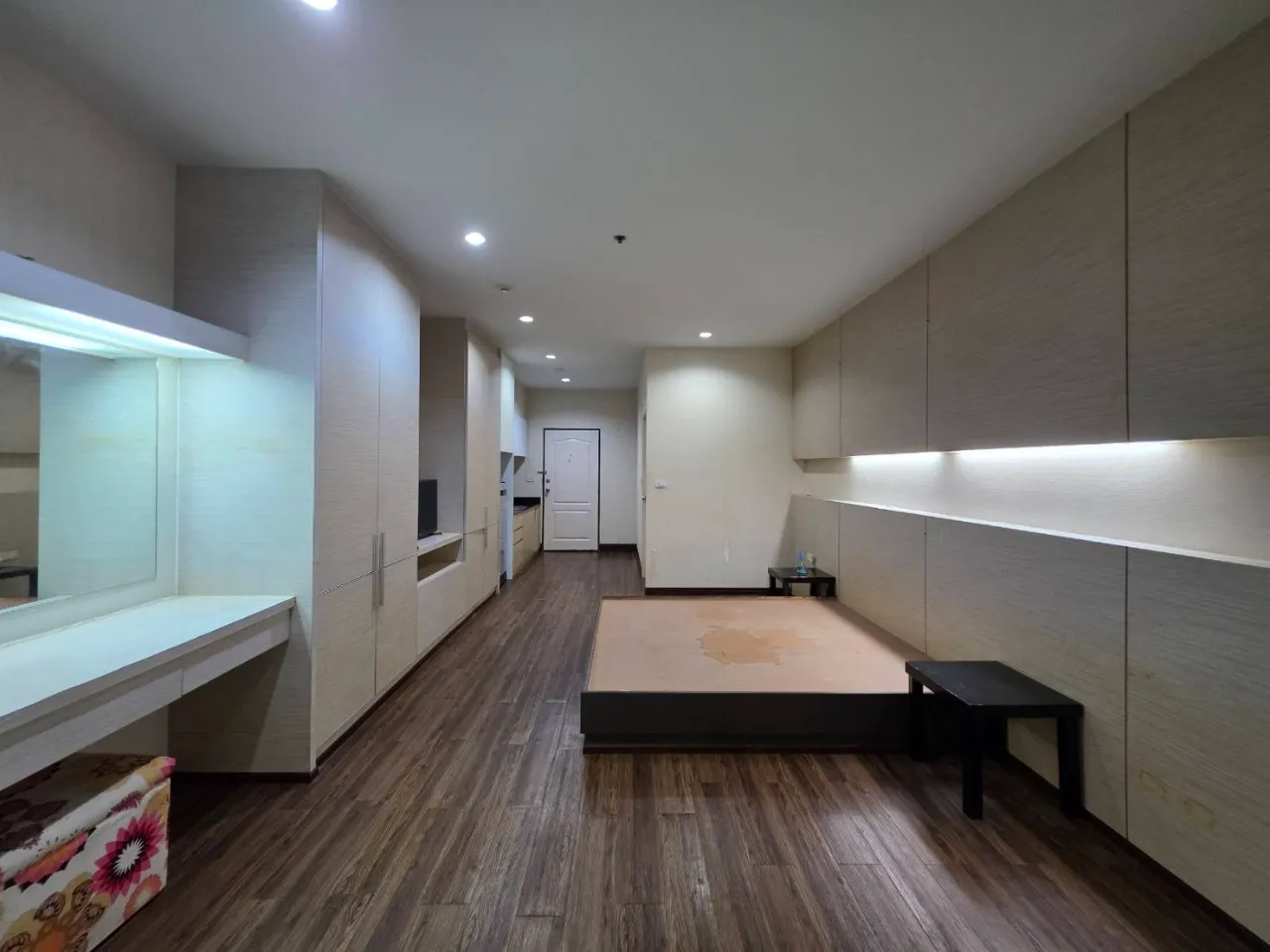Property 873